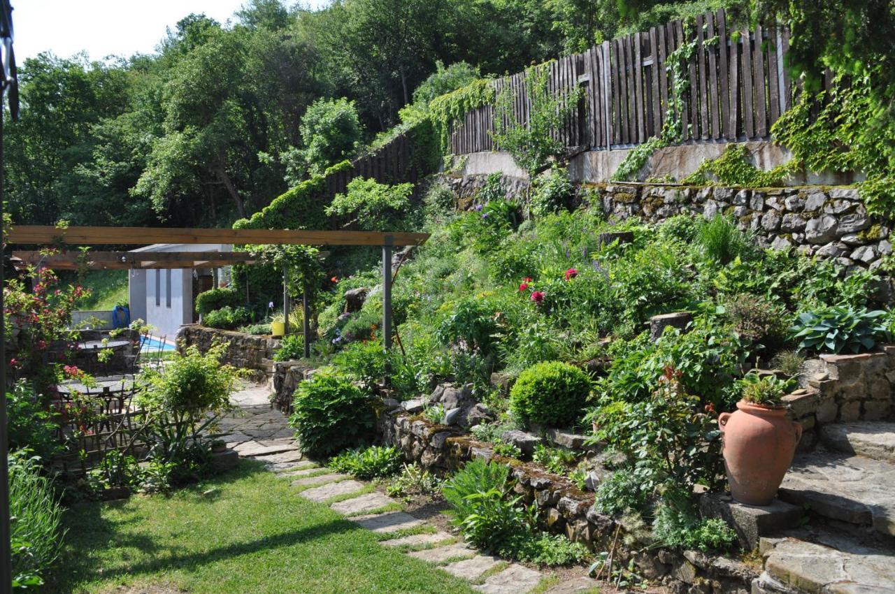 Toncevi Eco Estate Hotel Branik Exterior photo